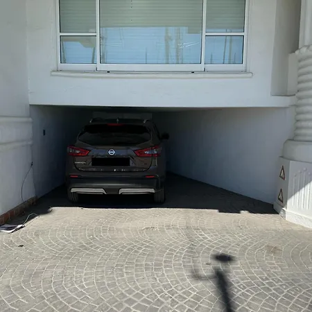 Apartamento En Puerto Marina Apartment *